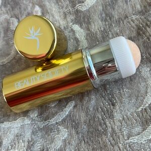 Oil Absorbing🌋Volcanic Stone Roller